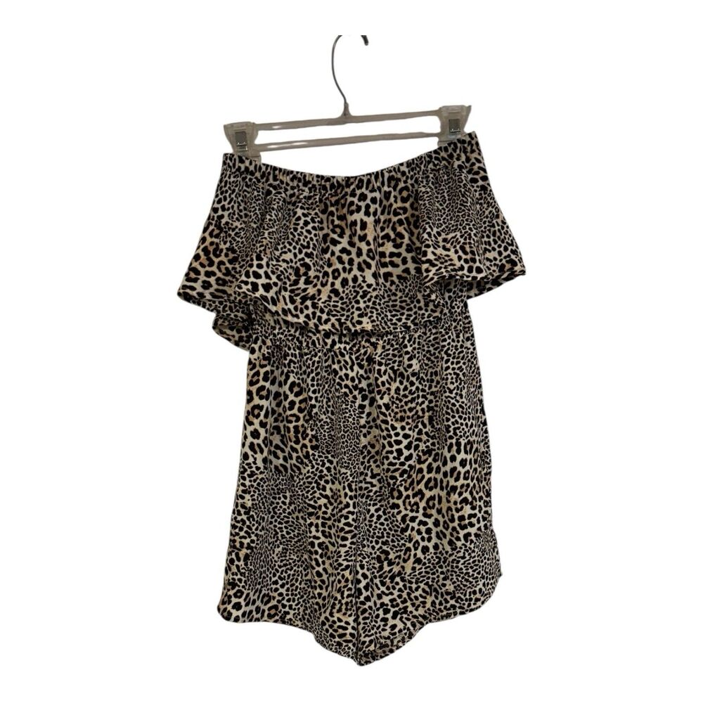 Jolie & Joy Women’s size S Leopard Animal Print Strapless Ruffles Romper NWT